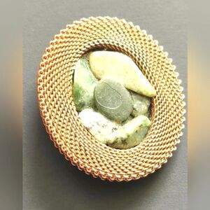 Vintage Hattie Carnegie Jade Nugget and Gold Tone Mesh Brooch
